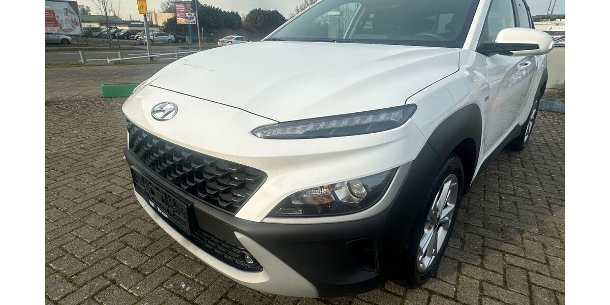 Hyundai KONA 87.000 km 16.999 &euro; würselen 52146