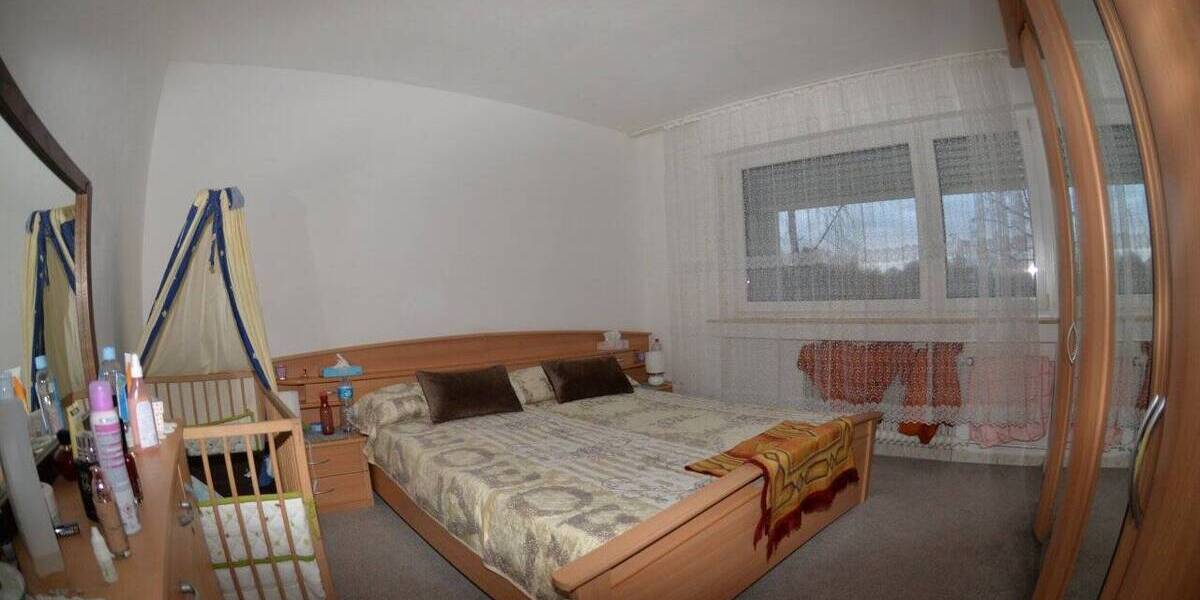 Etagenwohnung Bergheim Zieverich - 4 Zimmer, 105 m&sup2;, 179.000&euro; | Angebot:25669030