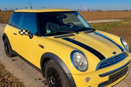 Mini ONE 90.776 km 2.500 &euro; Nörvenich 52388