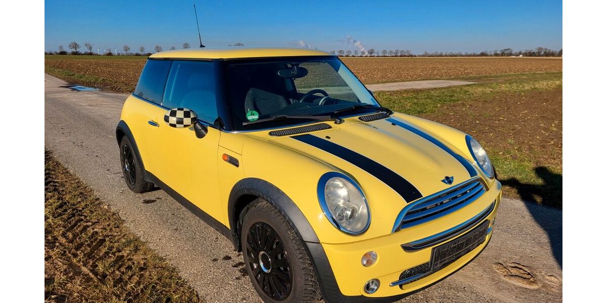 Mini ONE 90.776 km 2.500 &euro; Nörvenich 52388
