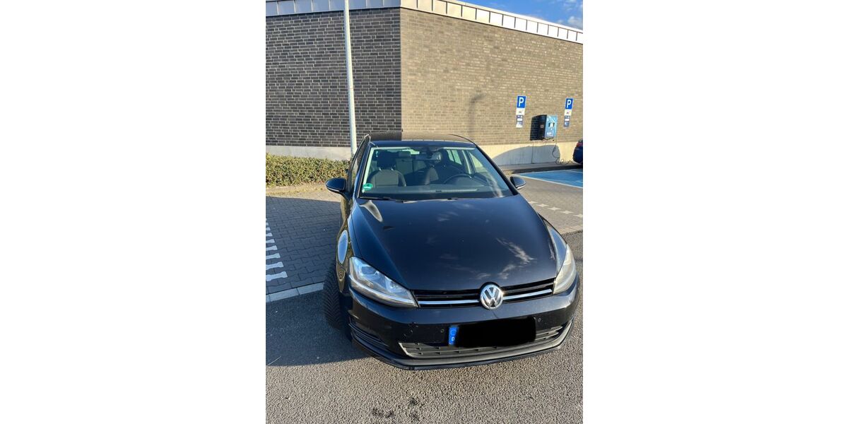 VW Golf 113.000 km 10.300 &euro; Hürth 50354