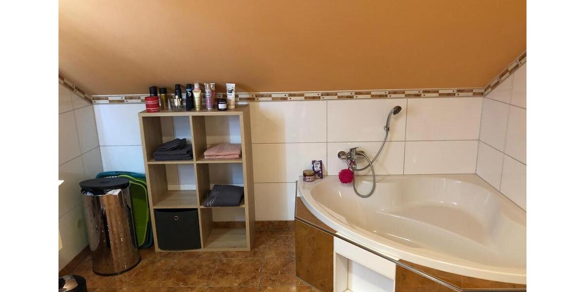 Dachgeschoßwohnung Düren - 2 Zimmer, 58 m&sup2;, 650&euro; | Angebot:26506471