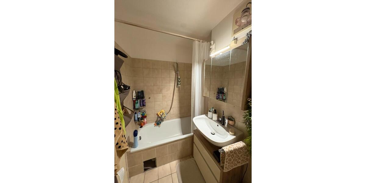 Etagenwohnung Würselen - 2 Zimmer, 55 m&sup2;, 350&euro; | Angebot:25433305