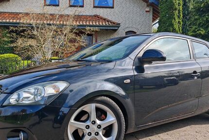 Kia ceed Sportswagon 142.000 km 3.299 &euro; Inden 52459
