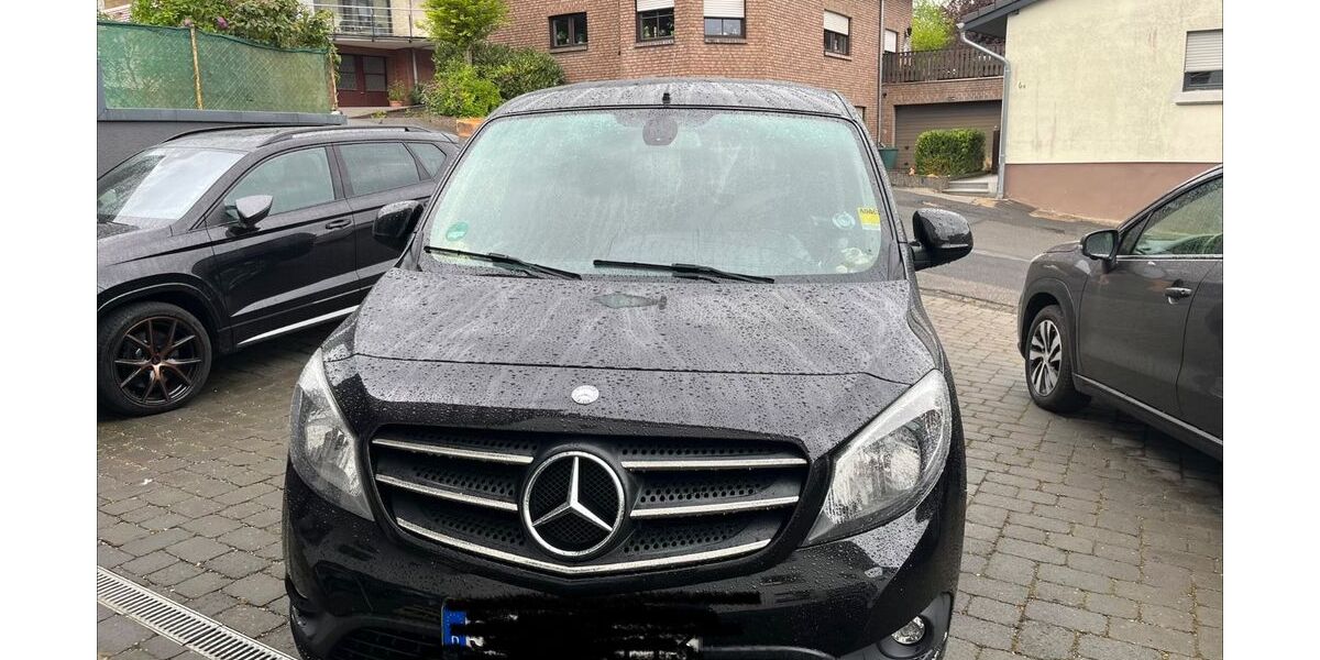 Mercedes-Benz Citan 176.000 km 8.950 &euro; Kall 53925