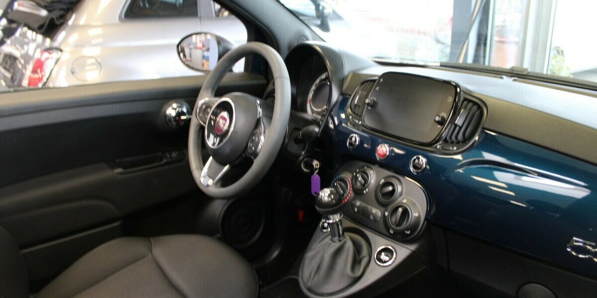 Fiat 500C 1.0 GSE Hybrid 17.401 km 14.980 &euro; Euskirchen 53881