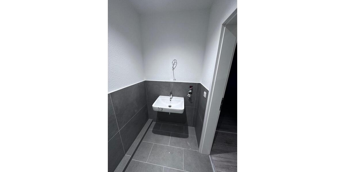 Etagenwohnung Baesweiler - 4 Zimmer, 100 m&sup2;, 1.180&euro; | Angebot:25922785