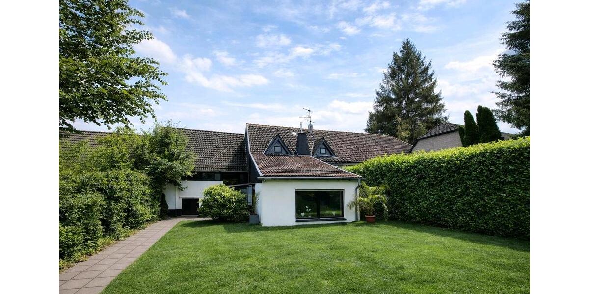 Einfamilienhaus Euskirchen - 18 Zimmer, 350 m&sup2;, 449.000&euro; | Angebot:26066036