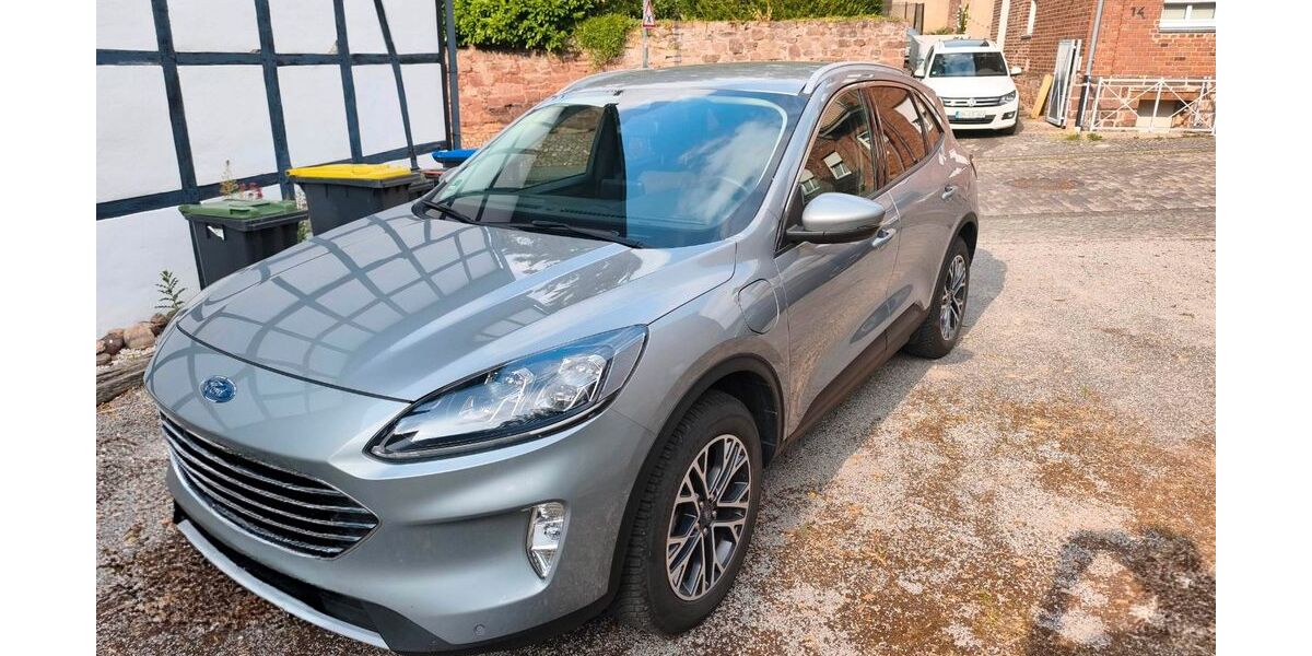 Ford Kuga 29.500 km 18.500 &euro; Nideggen 52385