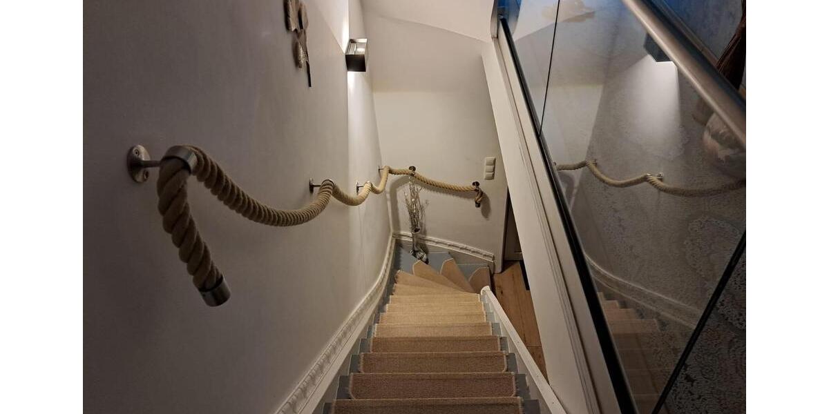 Etagenwohnung Heimbach - 6 Zimmer, 137 m&sup2;, 1.150&euro; | Angebot:25842750