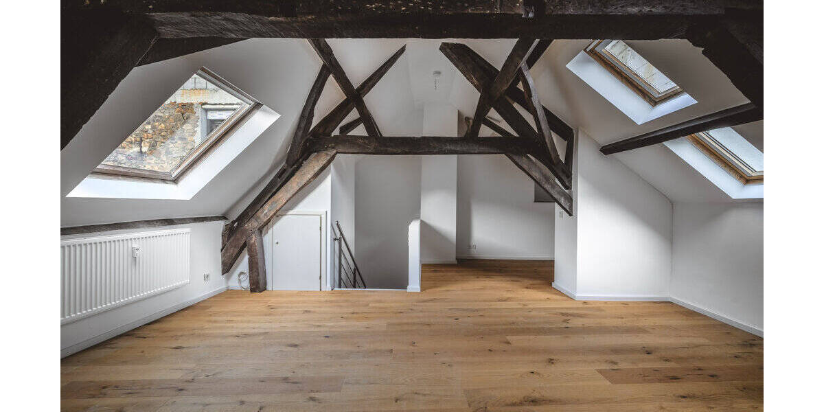Reihenmittelhaus Stolberg - 9 Zimmer, 311 m&sup2;, 449.000&euro; | Angebot:26806794