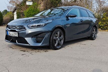 Kia ceed Sportswagon 81.000 km 18.900 &euro; Langerwehe 52379