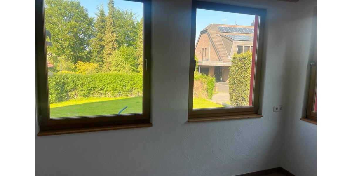 Reihenhaus Herzogenrath - 5 Zimmer, 126 m&sup2;, 1.000&euro; | Angebot:26520995