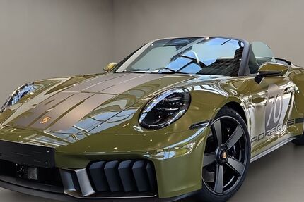 Porsche 992 8.000 km 229.700 &euro; Aachen 52068