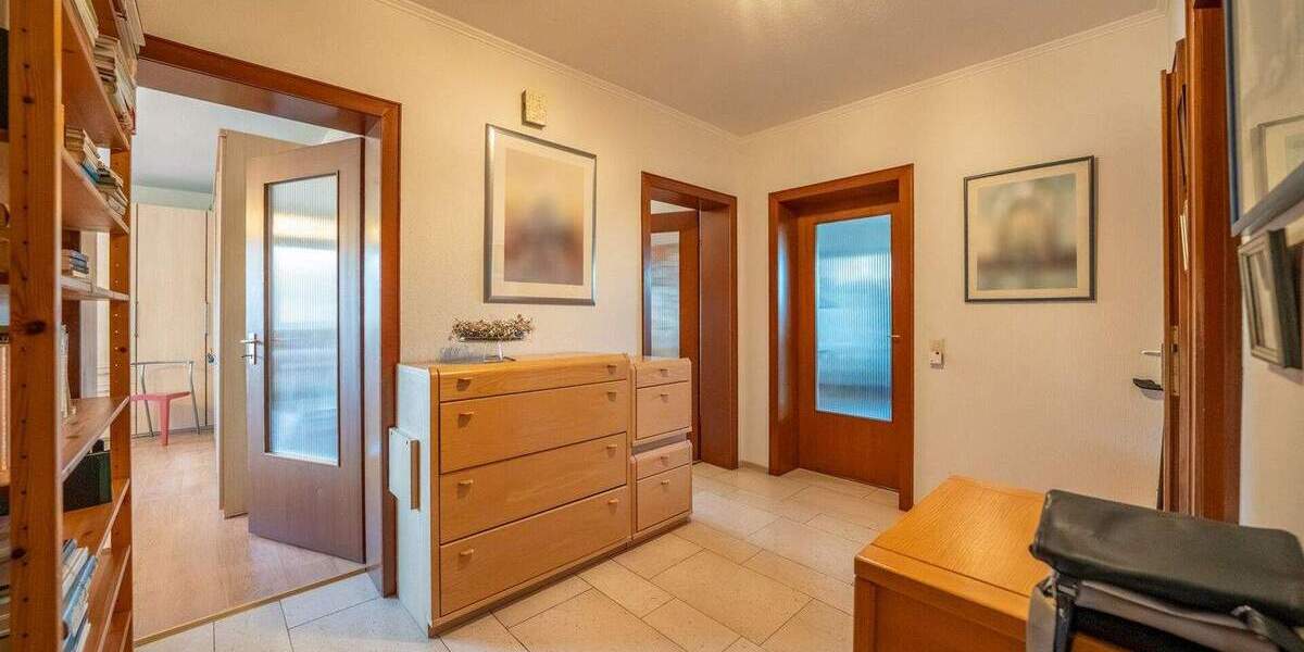 Mehrfamilienhaus, Wohnhaus Herzogenrath - 7 Zimmer, 209 m&sup2;, 349.000&euro; | Angebot:25742125