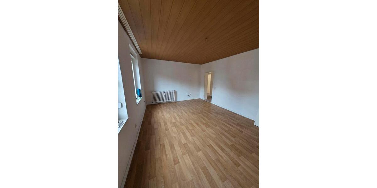 Etagenwohnung Alsdorf - 3 Zimmer, 82 m&sup2;, 950&euro; | Angebot:25960300