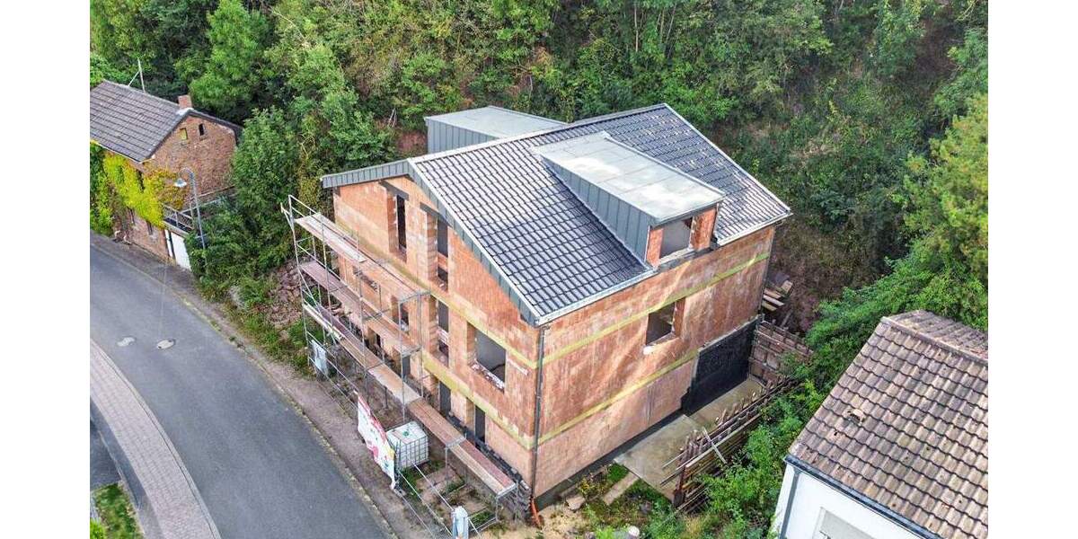 Mehrfamilienhaus, Wohnhaus Heimbach-Vlatten Vlatten - 3 Zimmer, 151 m&sup2;, 189.000&euro; | Angebot:25697845