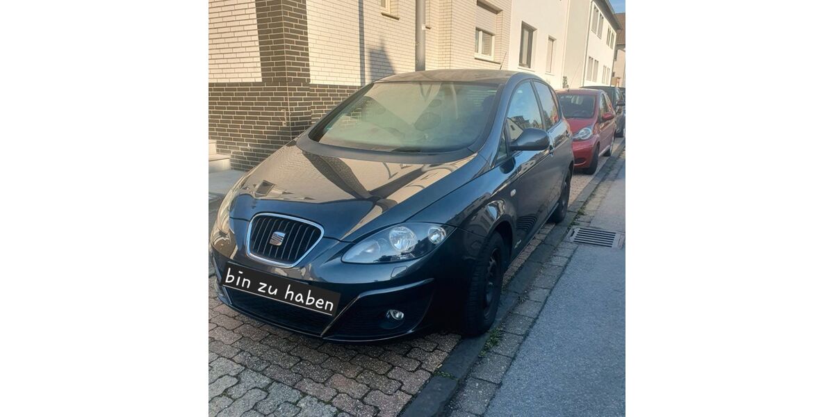 Seat Altea 151.035 km 5.300 &euro; Aachen 52080