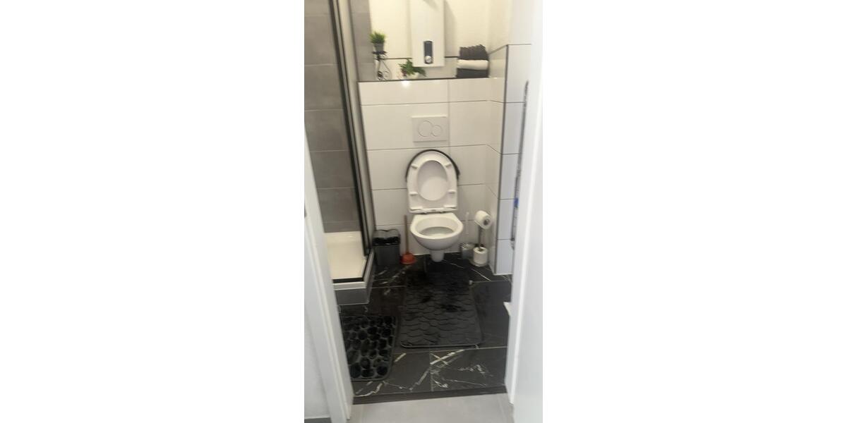 Erdgeschoßwohnung Alsdorf - 1 Zimmer, 18 m&sup2;, 650&euro; | Angebot:26611412