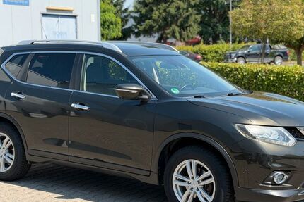 Nissan X-Trail 73.449 km 14.990 &euro; Alsdorf 52477