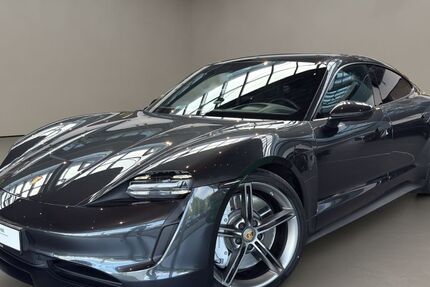 Porsche Taycan 24.782 km 69.900 &euro; Aachen 52068