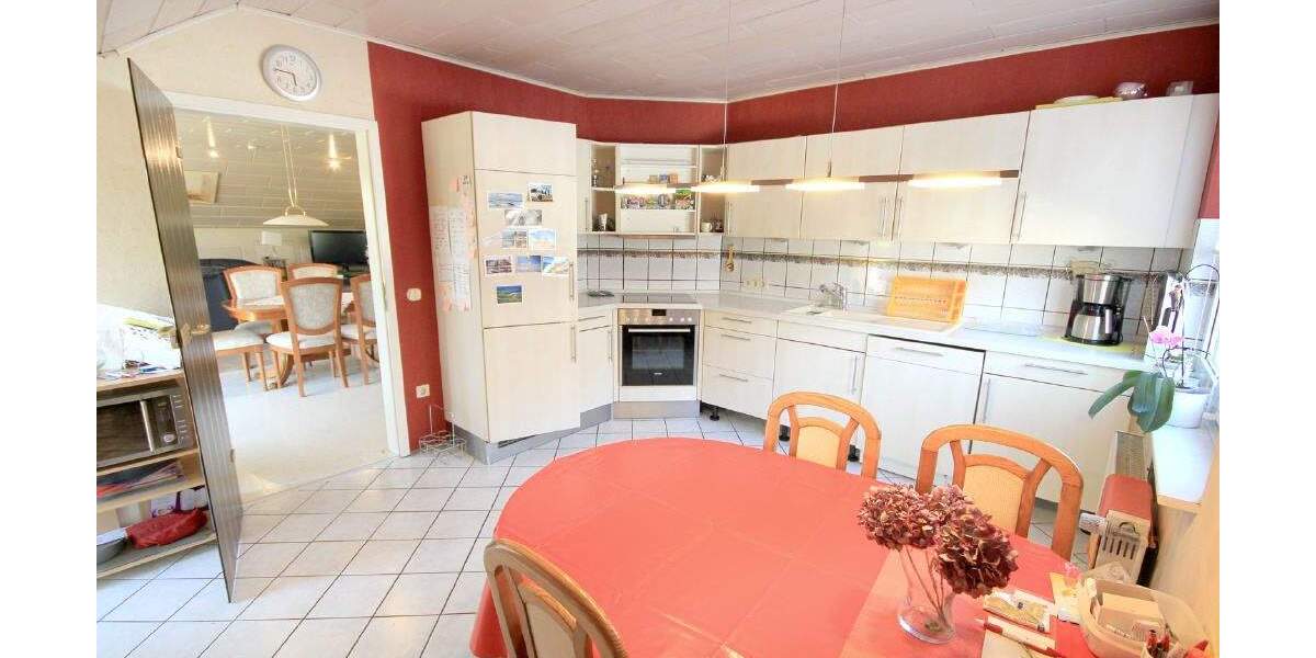 Einfamilienhaus Erftstadt-Köttingen Lechenich - 6 Zimmer, 220 m&sup2;, 485.000&euro; | Angebot:25776997