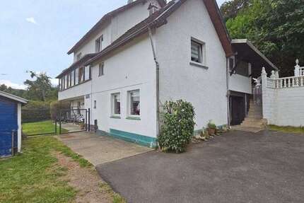 Haus Simmerath - 9 Zimmer, 323 m&sup2;, 299.000&euro; | Angebot:22965425