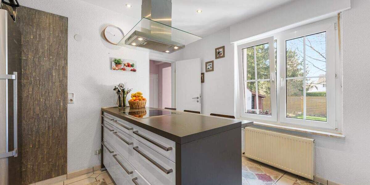 Einfamilienhaus Euskirchen Kuchenheim - 6 Zimmer, 155 m&sup2;, 349.000&euro; | Angebot:25799350