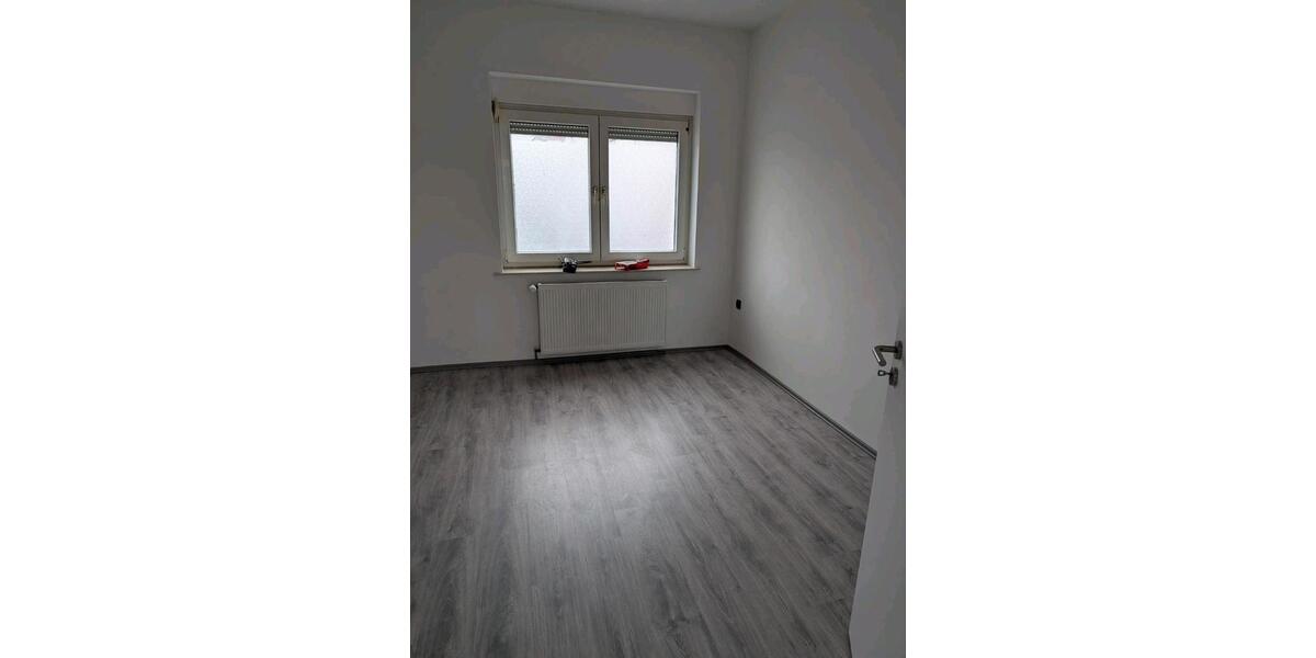 Etagenwohnung Bergheim - 2 Zimmer, 40 m&sup2;, 830&euro; | Angebot:25975018