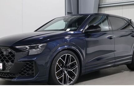 Audi RSQ8 14.226 km 125.920 &euro; Aachen 52078
