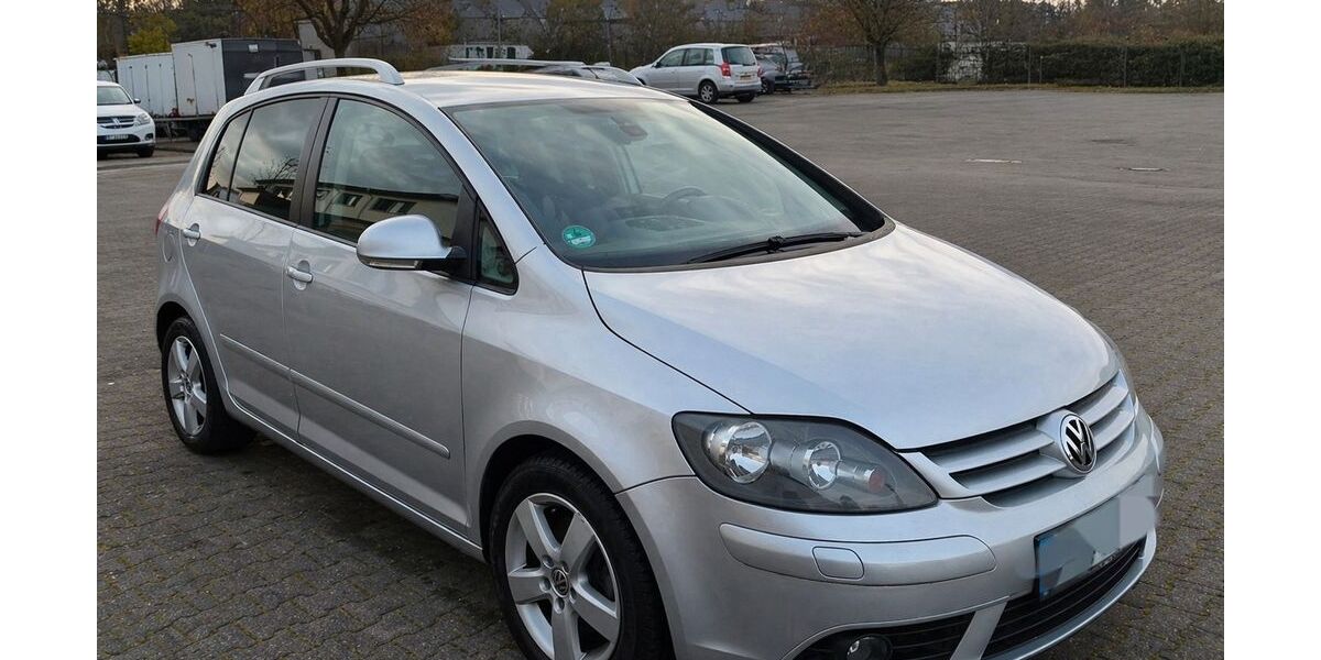 VW Golf Plus 108.000 km 5.750 &euro; Aachen 52064