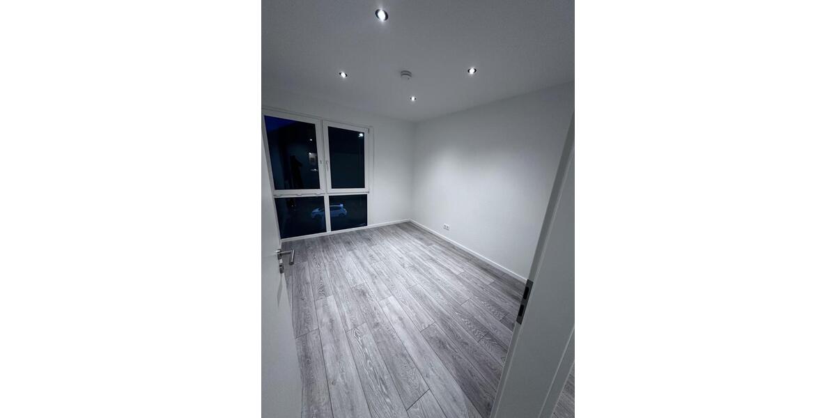Etagenwohnung Baesweiler - 4 Zimmer, 100 m&sup2;, 1.180&euro; | Angebot:25922785