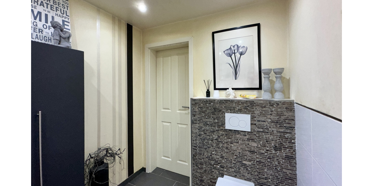 JÄSCHKE - Ihr Platz für Neues – Doppelhaus + Bungalow und großem Grundstück in Traumlage von Breinig - Zweifamilienhaus Stolberg (Rheinland) / Breinig Breinig | Angebot:22209491