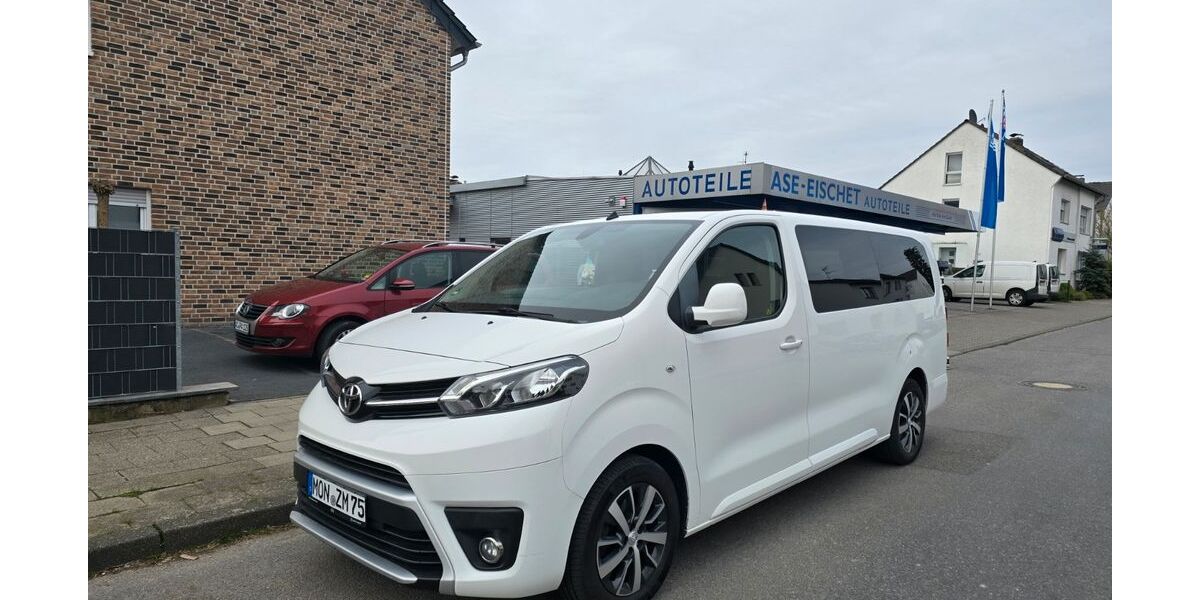 Toyota Proace (Verso) 142.000 km 20.500 &euro; Aachen 52076