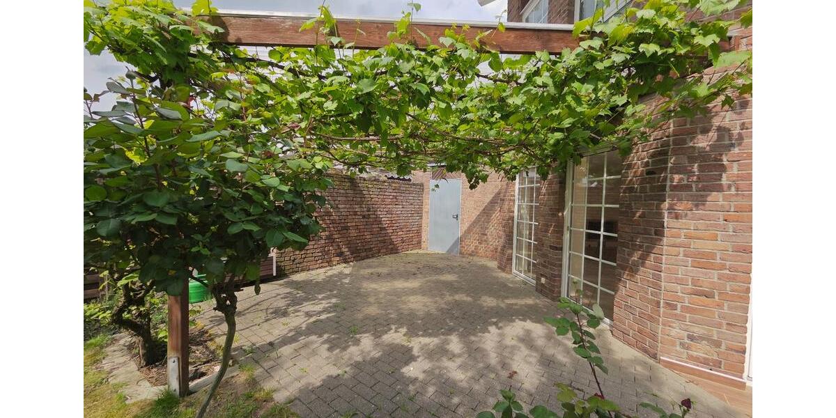 Einfamilienhaus Bergheim Ahe - 5 Zimmer, 160 m&sup2;, 685.000&euro; | Angebot:26041504