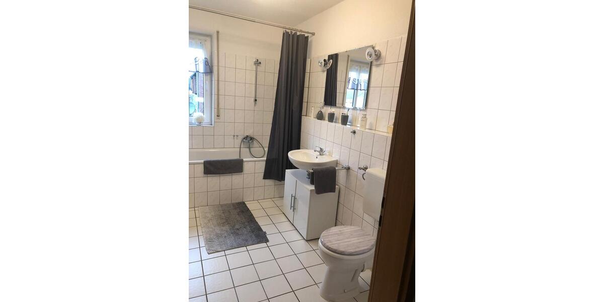 Etagenwohnung Bergheim - 3 Zimmer, 78 m&sup2;, 245.000&euro; | Angebot:25544573