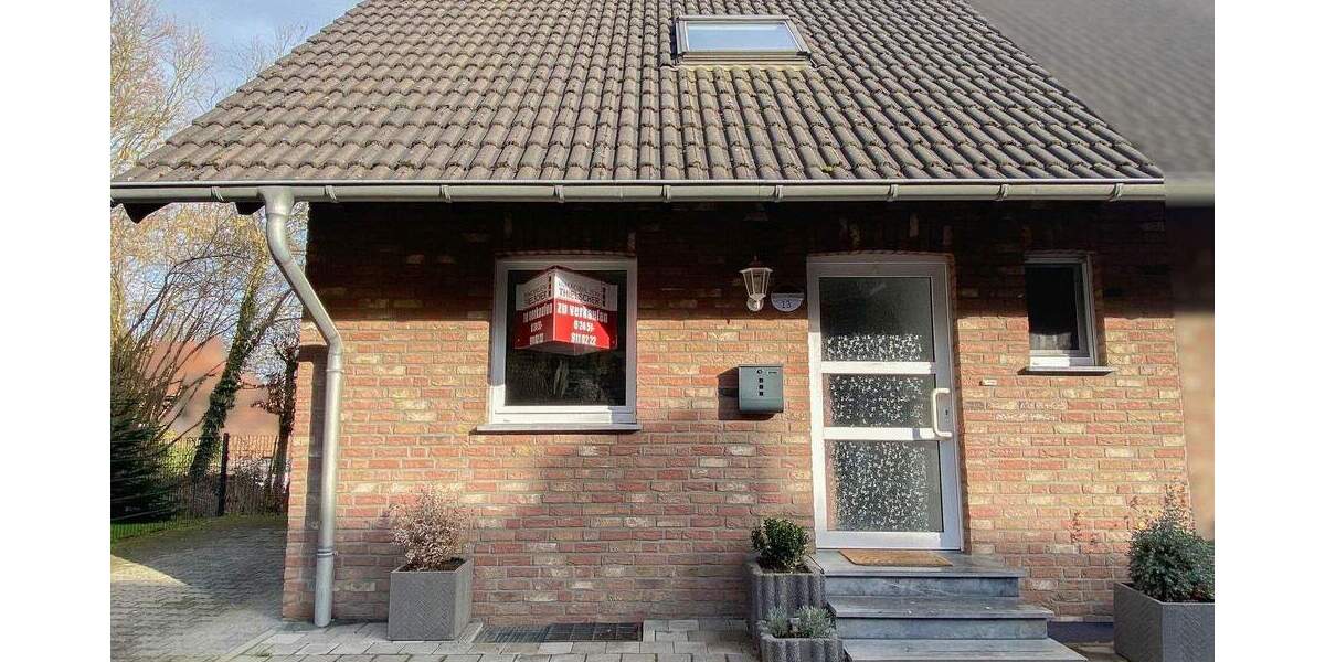 Doppelhaushälfte Übach-Palenberg / Marienberg Marienberg - 6 Zimmer, 135 m&sup2;, 379.000&euro; | Angebot:25687009