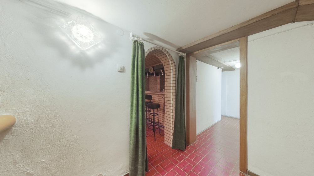 Charmantes Einfamilienhaus mit Potenzial und großzügiger Grundstücksfläche in Gymnich - Einfamilienhaus Erftstadt | Angebot:24509866