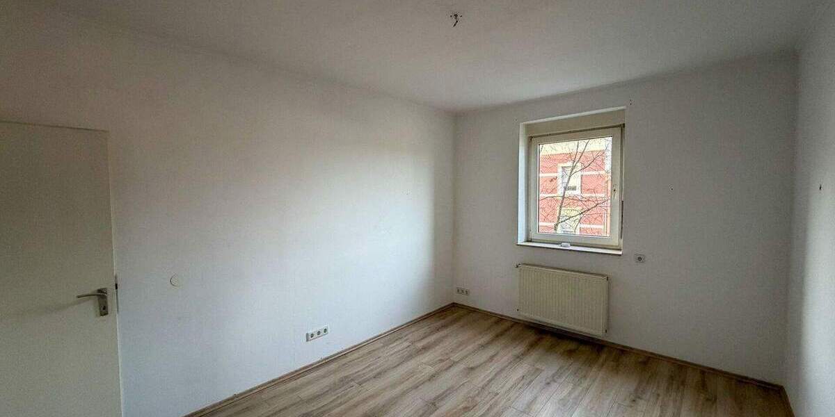 Mehrfamilienhaus, Wohnhaus Stolberg (Rheinland) / Büsbach Büsbach - 7 Zimmer, 173 m&sup2;, 359.000&euro; | Angebot:25742452