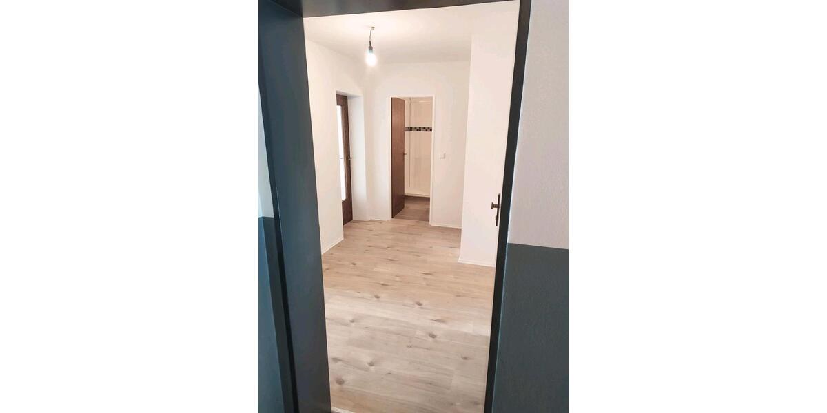 Dachgeschoßwohnung Stolberg (Rheinland) - 3 Zimmer, 65 m&sup2;, 159.000&euro; | Angebot:26414894