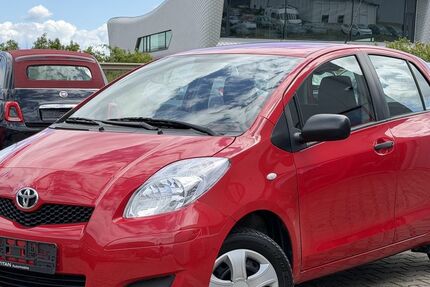 Toyota Yaris 76.000 km 5.850 &euro; Erftstadt 50374
