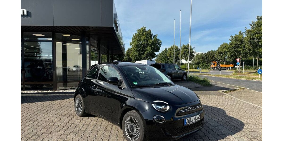 Fiat 500e 26.634 km 18.090 &euro; Jülich 52428