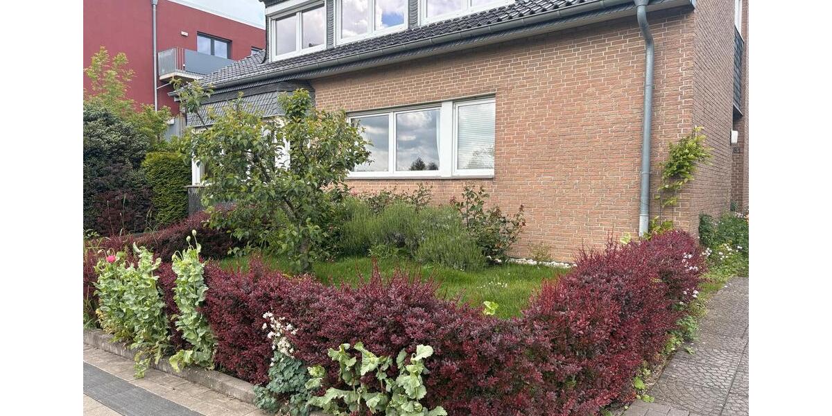 Etagenwohnung Aachen Aachen-Mitte - 3 Zimmer, 120 m&sup2;, 1.243&euro; | Angebot:26618946