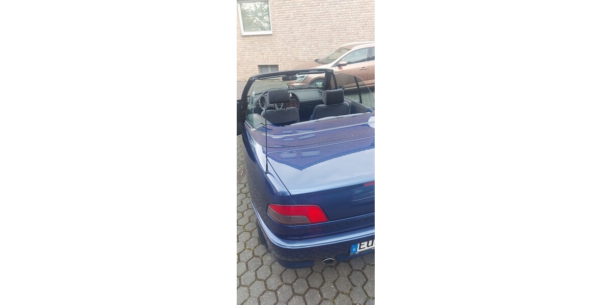Peugeot 306 Cabriolet 109.551 km 3.250 &euro; Euskirchen 53879