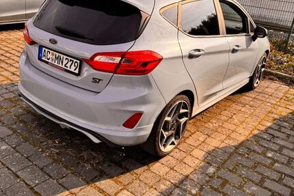 Ford Fiesta 56.000 km 13.499 &euro; Eschweiler 52249