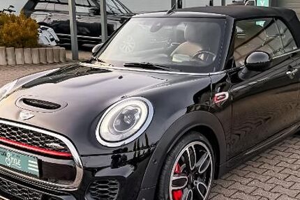 Mini John Cooper Works Cabrio 97.000 km 20.890 &euro; Niederzier 52382