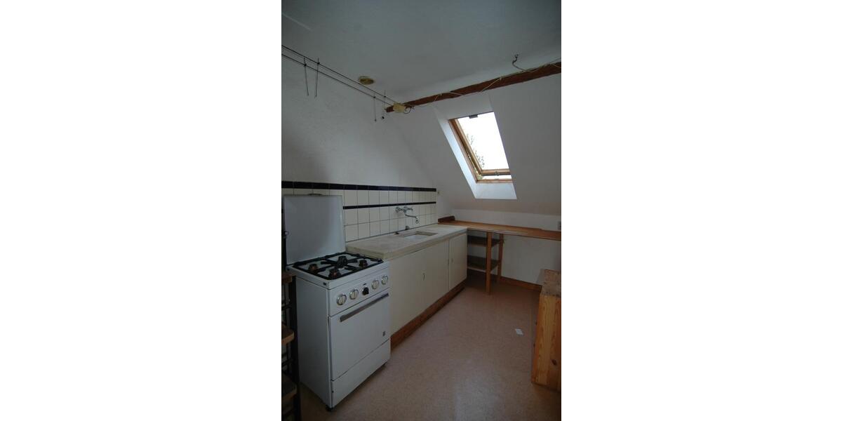 Dachgeschoßwohnung Aachen Aachen-Mitte - 2 Zimmer, 90 m&sup2;, 660&euro; | Angebot:25960086