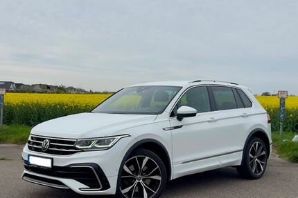 VW Tiguan 90.000 km 29.600 &euro; Euskirchen 53881