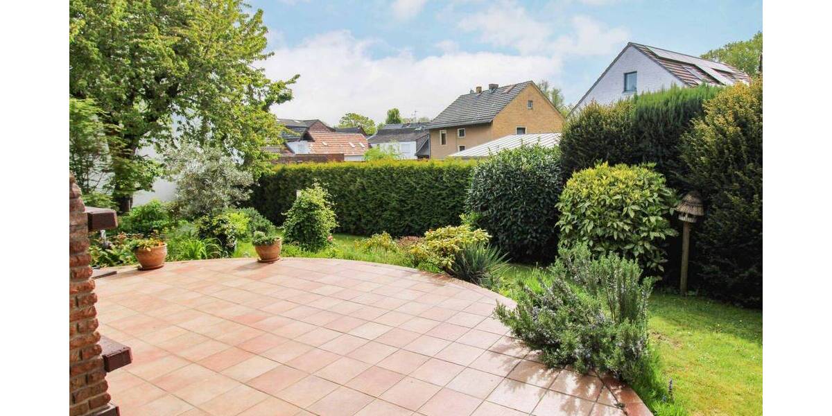 Einfamilienhaus Bergheim Fliesteden - 6 Zimmer, 145 m&sup2;, 575.000&euro; | Angebot:26642685
