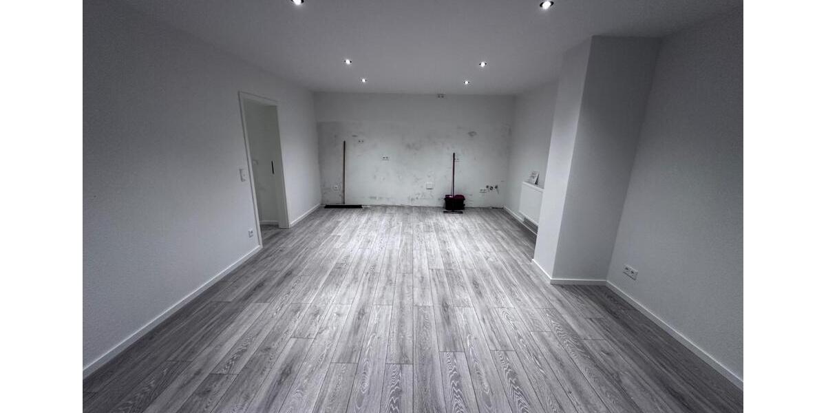 Etagenwohnung Baesweiler - 4 Zimmer, 100 m&sup2;, 1.180&euro; | Angebot:25922785